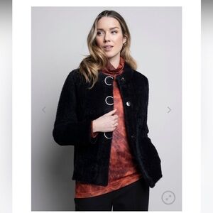 PICADILLY BLACK EMBELLISHED CLOSURE SHORT JACKET Size Small NWT